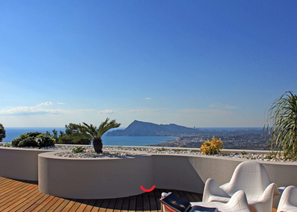 Screenshot 2023-11-13 at 09.22.56 copy