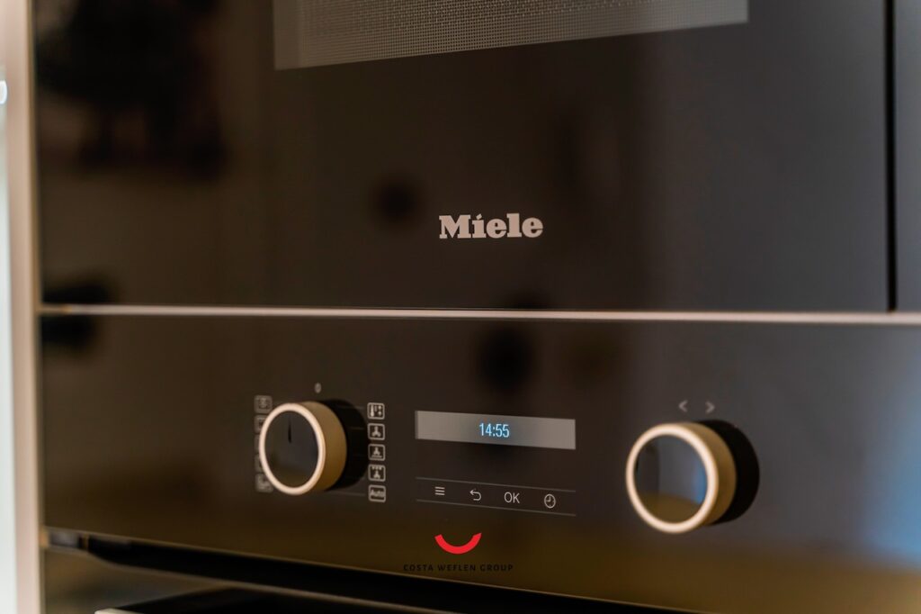 o_1hkteq62312l2erot62uah1vv3d