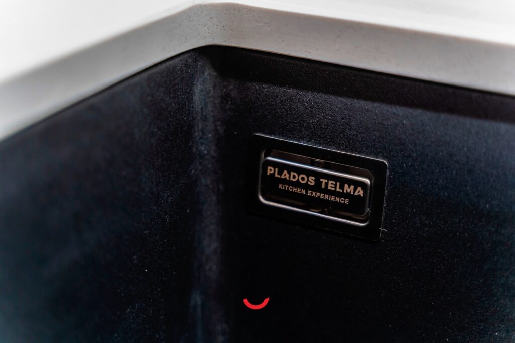 o_1hkteq6231pj41sbc1j776k51hjj3h