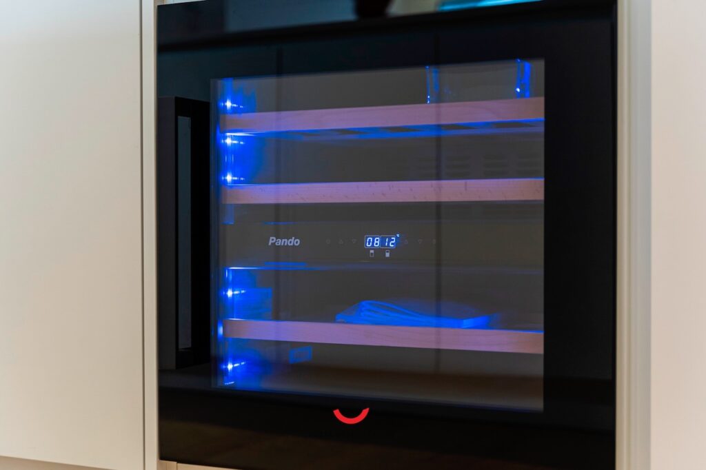 o_1hkteq623o811rc01bcj1s1kft83c