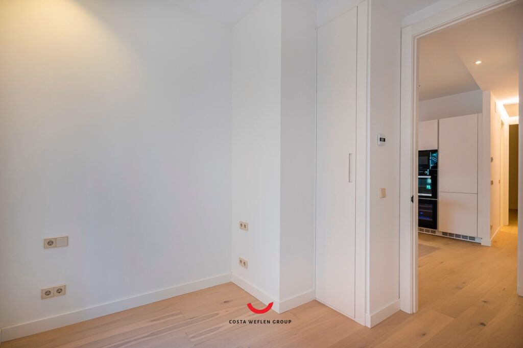 o_1hkteq62c1g564ifd2i1ouooh544