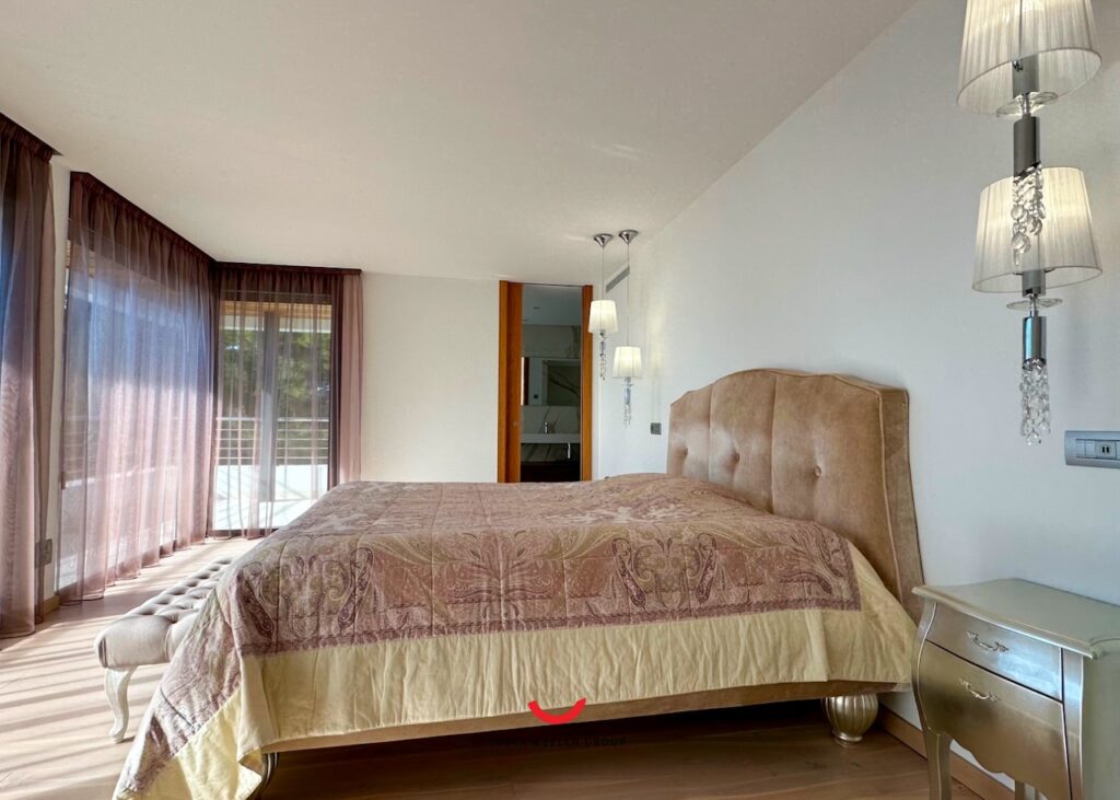 o_1hn0eag4d1m1l95t3bjd19sa4v