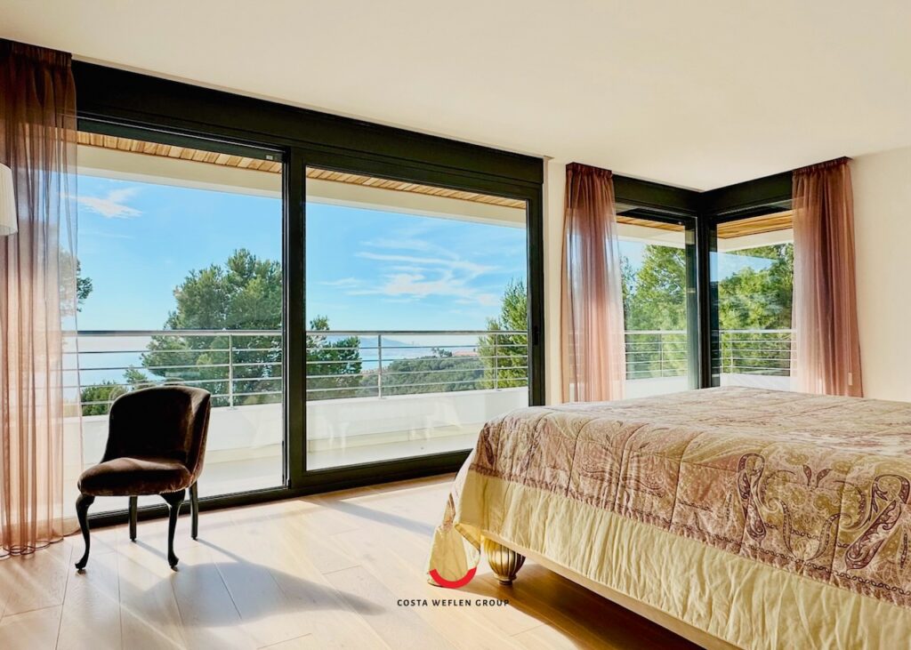 o_1hn0eag4d90cq1d8mk5reucn55