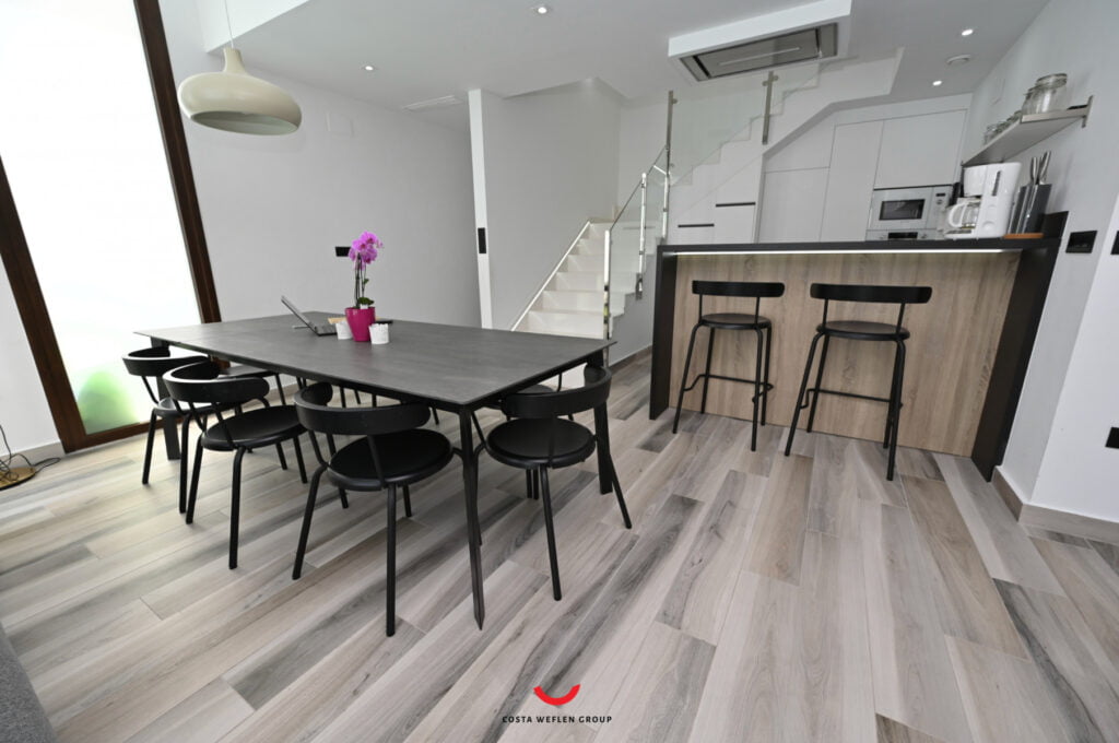 o_1hout0h333ck1cubk531te01pid31