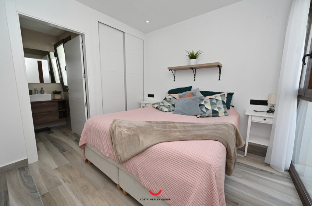 o_1hout0h34bgs9a71mug4eov3t3f