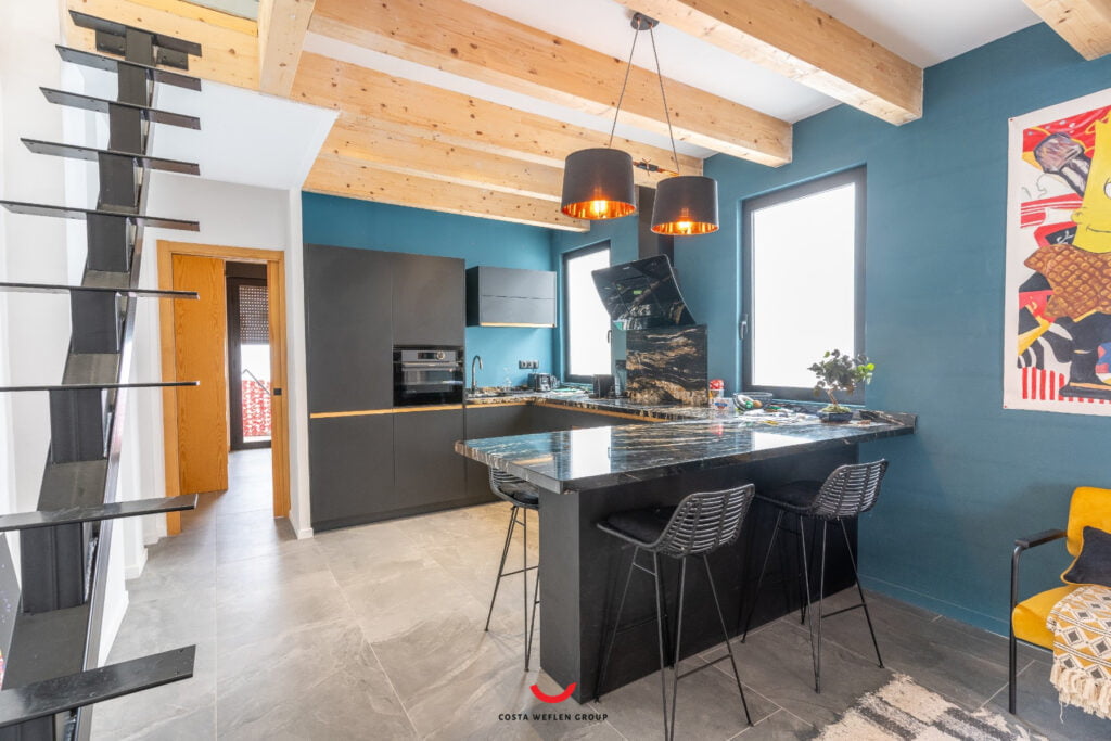 o_1hro755v3i7t1th51h0vna41a2j20