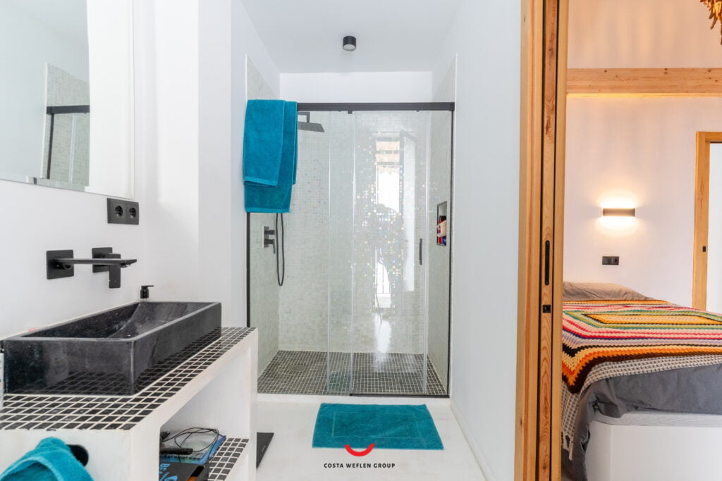 o_1hro755v3ipv1erb1dqhhk71b1025