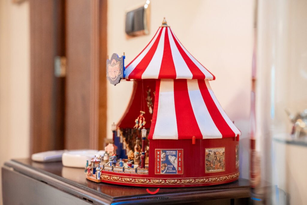 o_1ht9nlvu21bvh1u0q7r3eibn7b3j