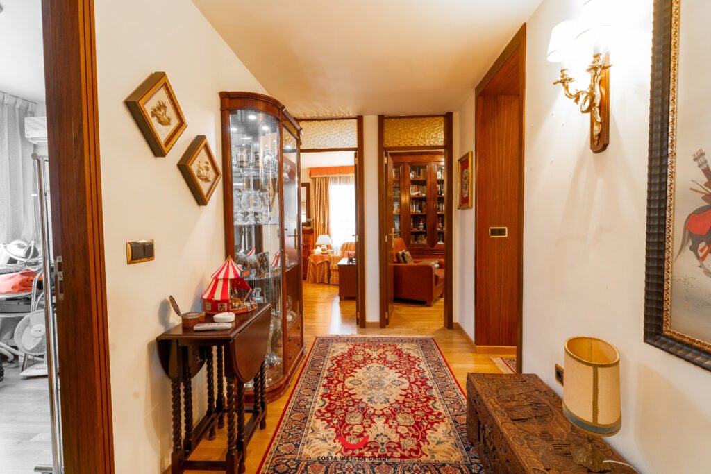 o_1ht9nlvu25u81vbnplt4so1gc13k