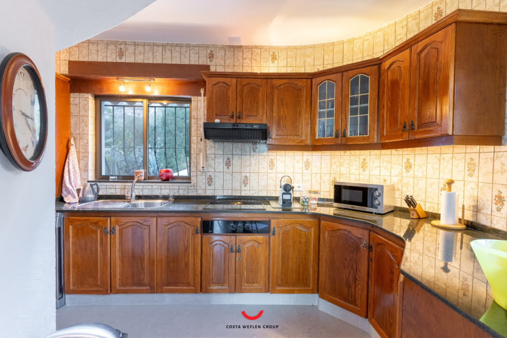 o_1hm1r6u33qdp13bklgd1lfk6mv61